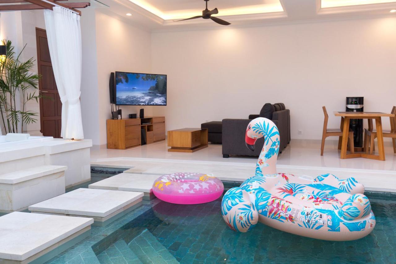 Villa Lapan Two-Bedroom Villa Private Pool,1358820800:JPEG